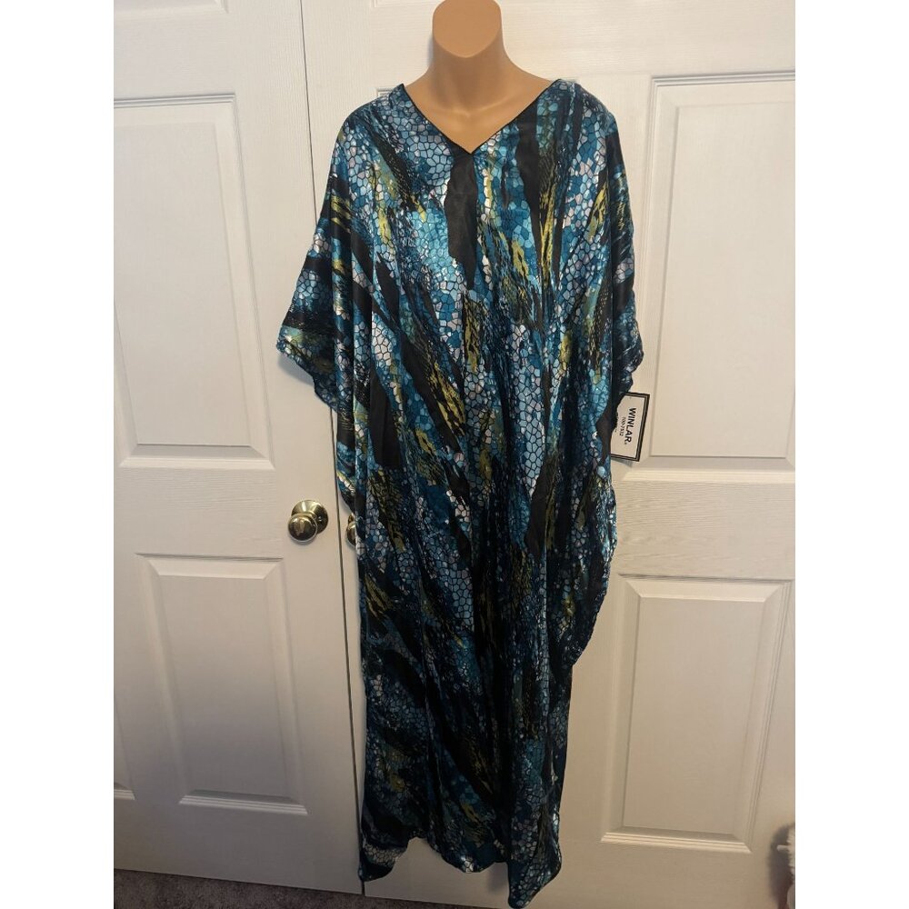 NWT Winlar One Size Long Caftan Kaftan Kimono Mumu